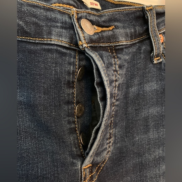 Levi’s Wedgie Skinny Crop Jeans Size 18W - Picture 3 of 7